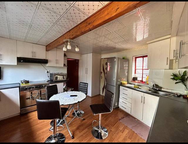 3 BEDROOM HOUSE FOR SALE IN DUNNOTTAR